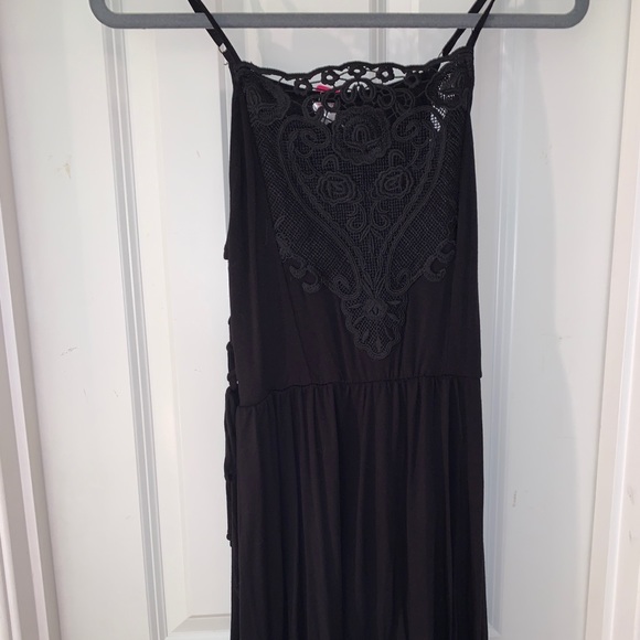 Black minidress with lace front and ties on side - Picture 3 of 7